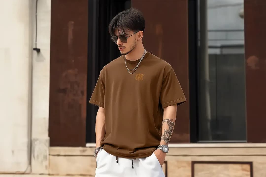 Jak nosić bluzki oversize, aby uniknąć modowych wpadek?